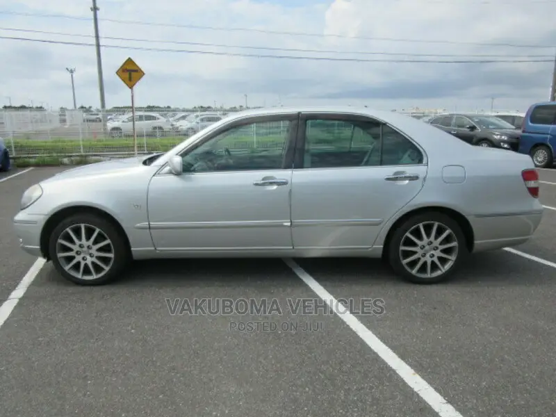Toyota Brevis 2003 Silver