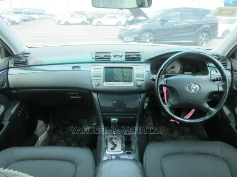 Toyota Brevis 2003 Silver