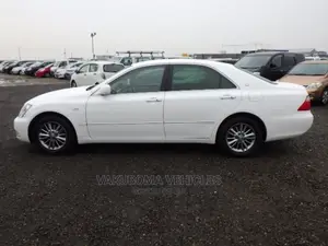 Toyota Crown 2007 White