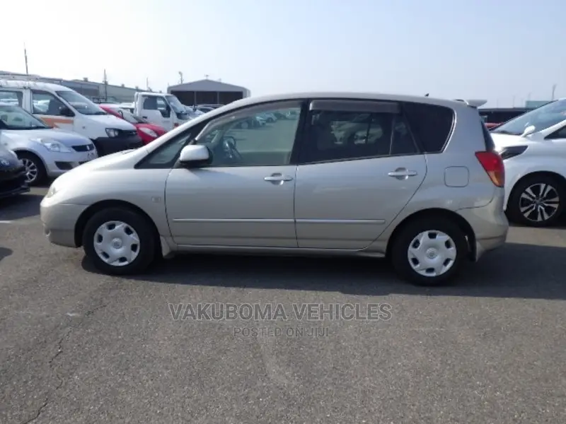 Toyota Corolla Spacio 2003 Beige