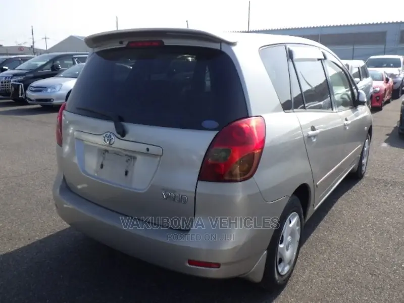 Toyota Corolla Spacio 2003 Beige