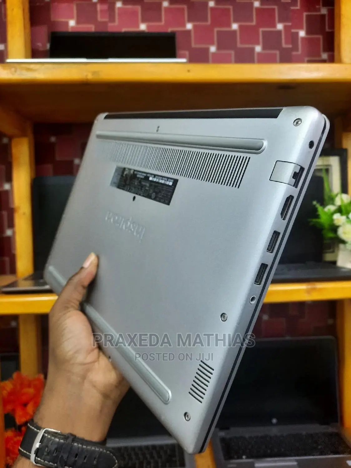Laptop Dell Inspiron 7566 8GB Intel Core I5 HDD 500GB
