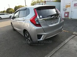 Honda Fit 2017 Silver