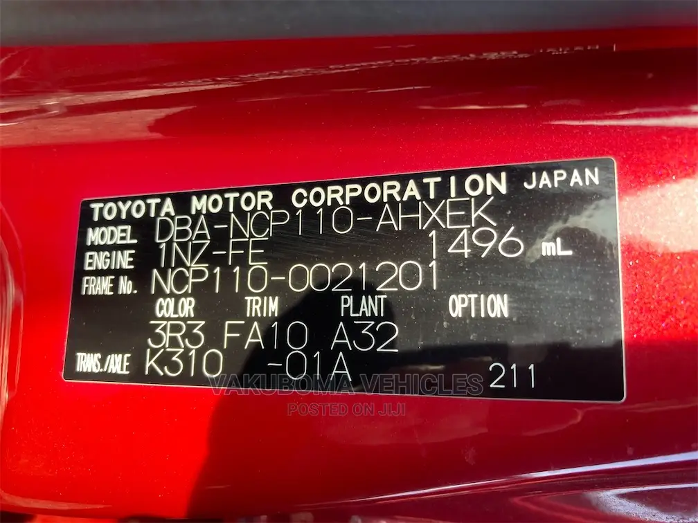 Toyota IST 2009 Red