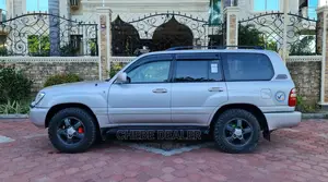 Toyota Land Cruiser 100 4.2 TD 2005 Gray