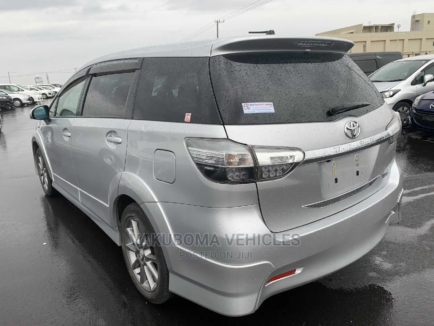 Toyota Wish 2013 Silver