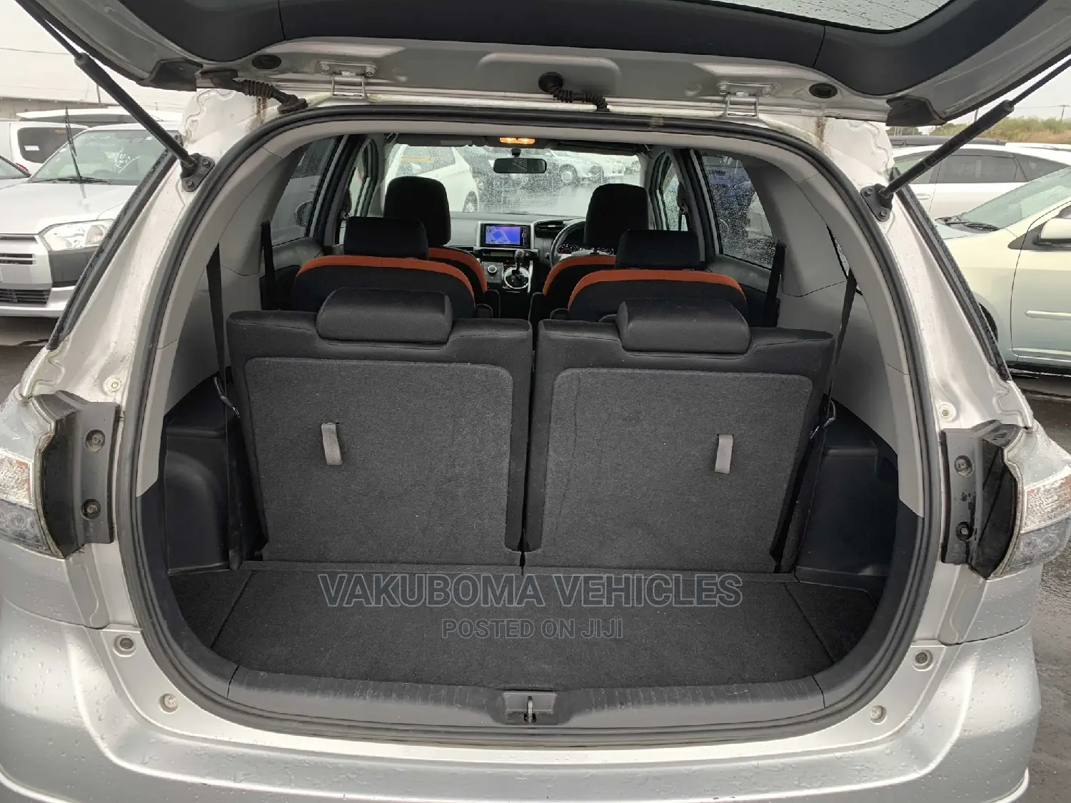 Toyota Wish 2013 Silver