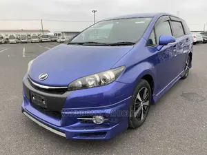Toyota Wish 2013 Blue