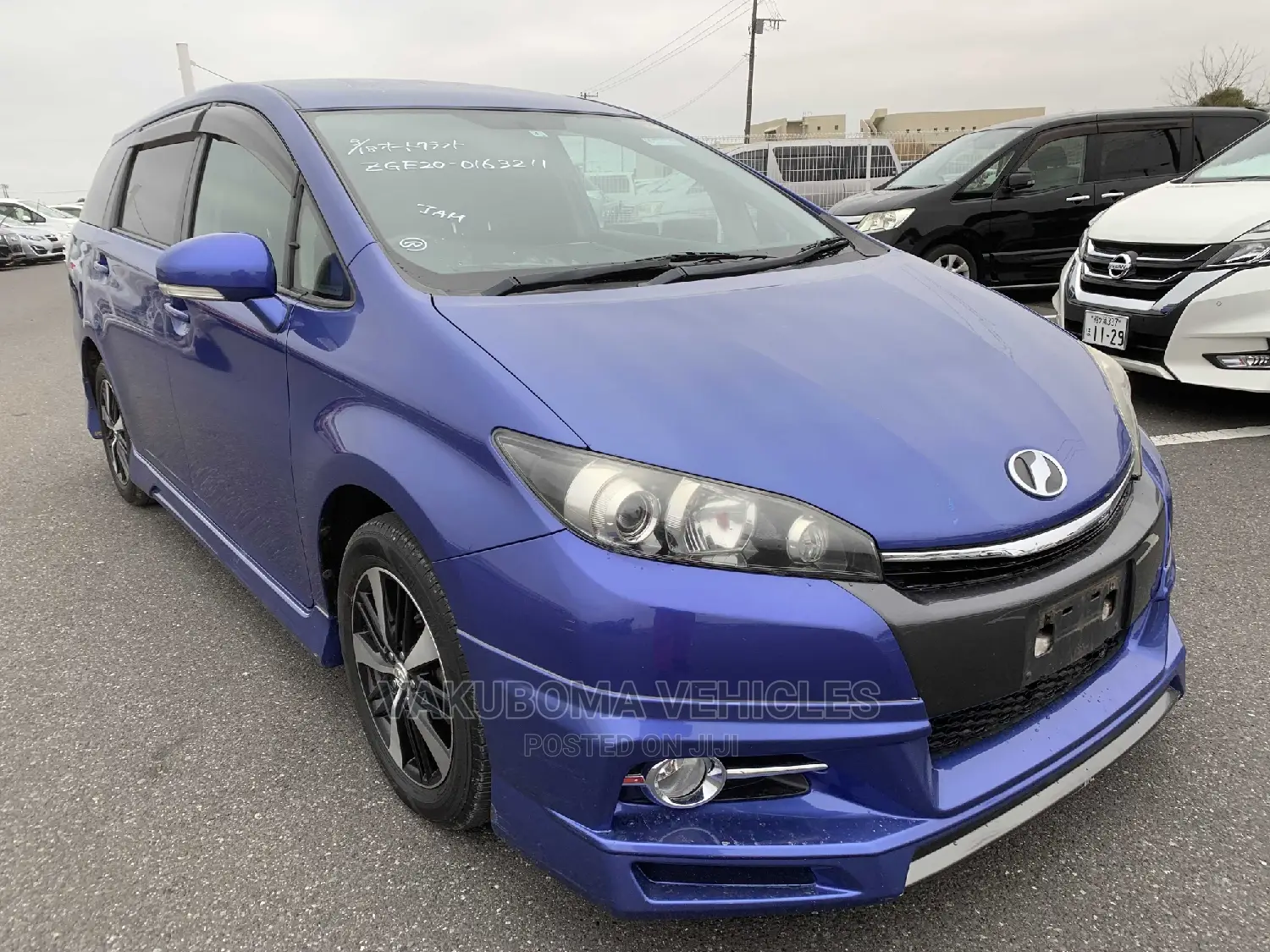Toyota Wish 2013 Blue