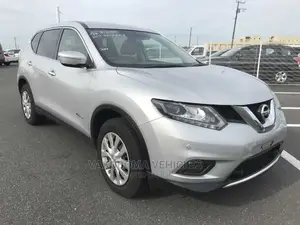 Nissan X-Trail 2016 Silver