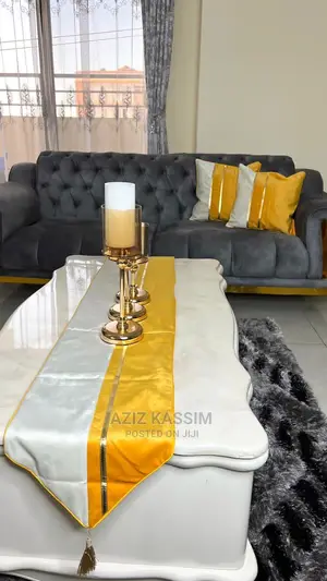 Table Runner