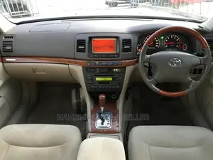 Toyota Mark II 2003 White