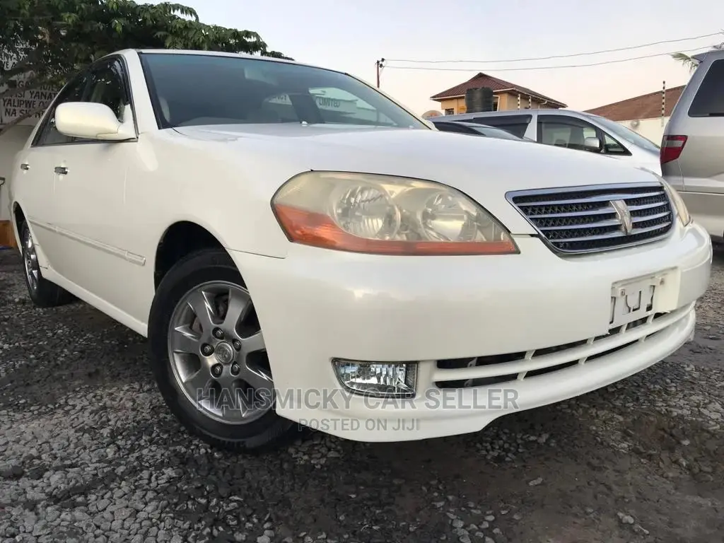 Toyota Mark II 2003 White
