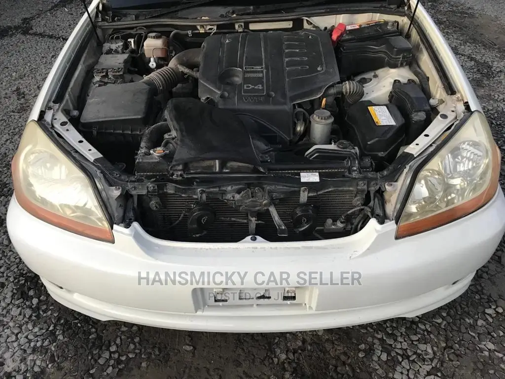 Toyota Mark II 2003 White