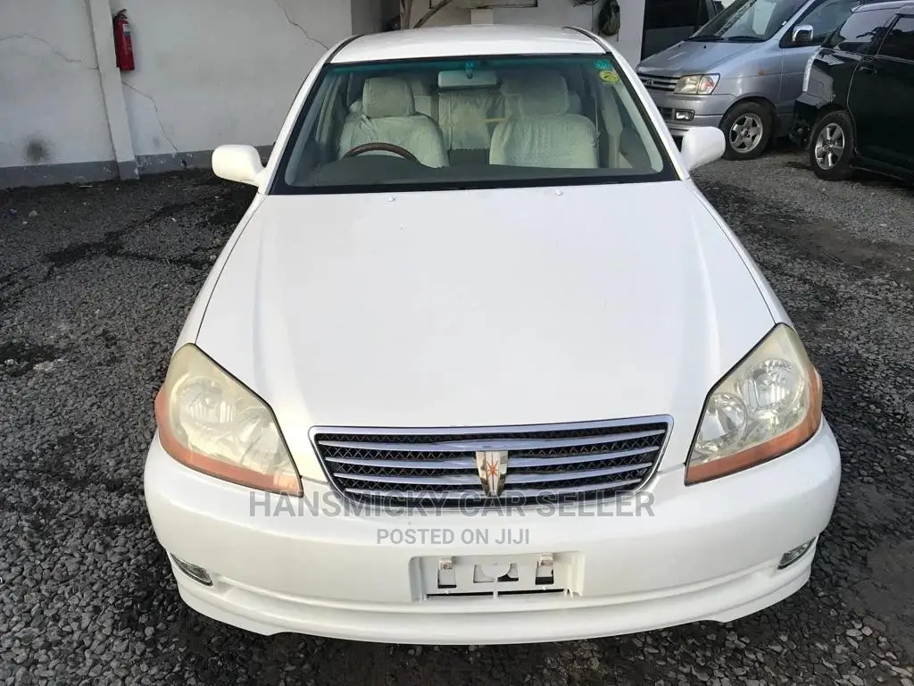 Toyota Mark II 2003 White