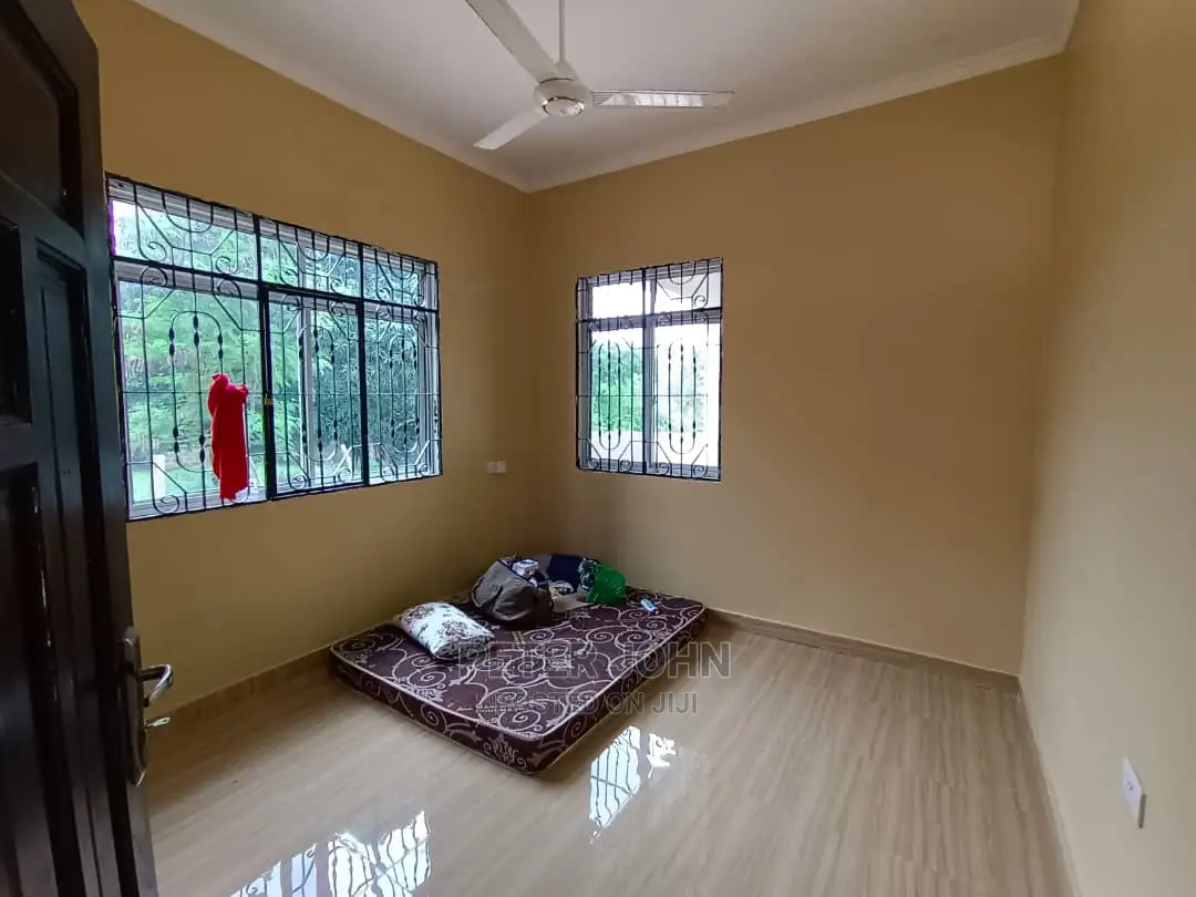 2bdrm Apartment in Mikocheni for Rent