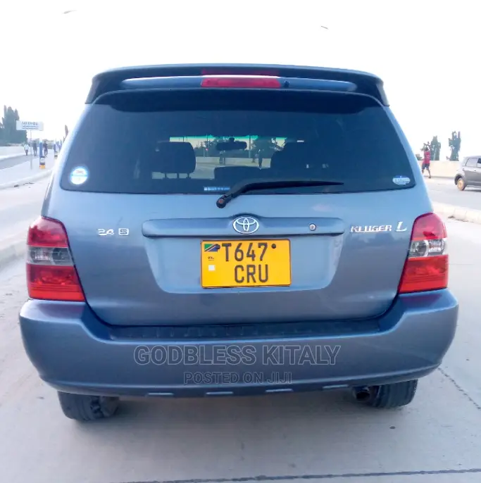 Toyota Kluger 2002 Blue