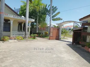 3bdrm House in Mbezi for Sale