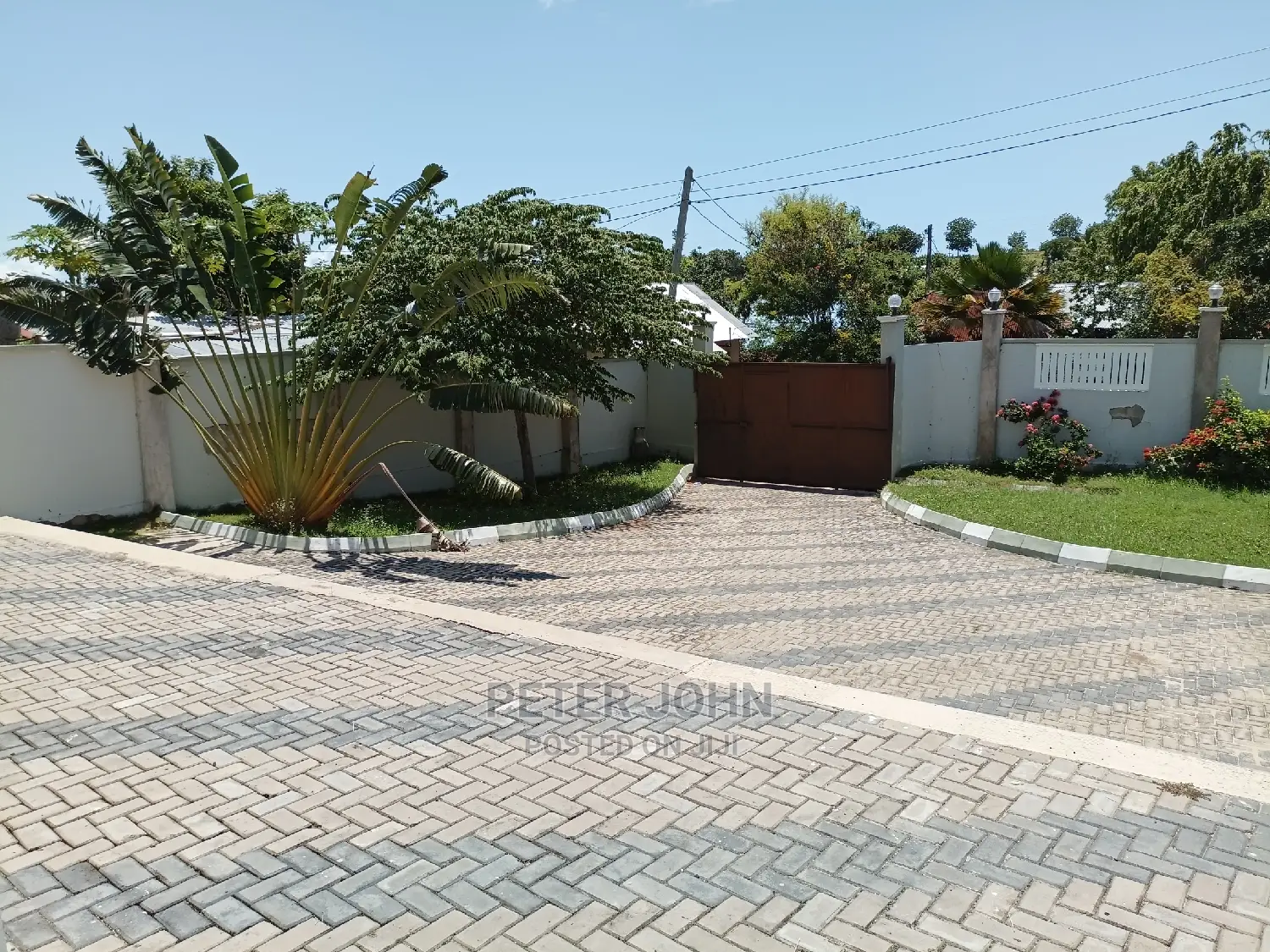 3bdrm House in Mbezi for Sale
