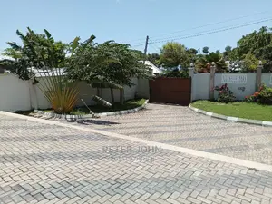 3bdrm House in Mbezi for Sale