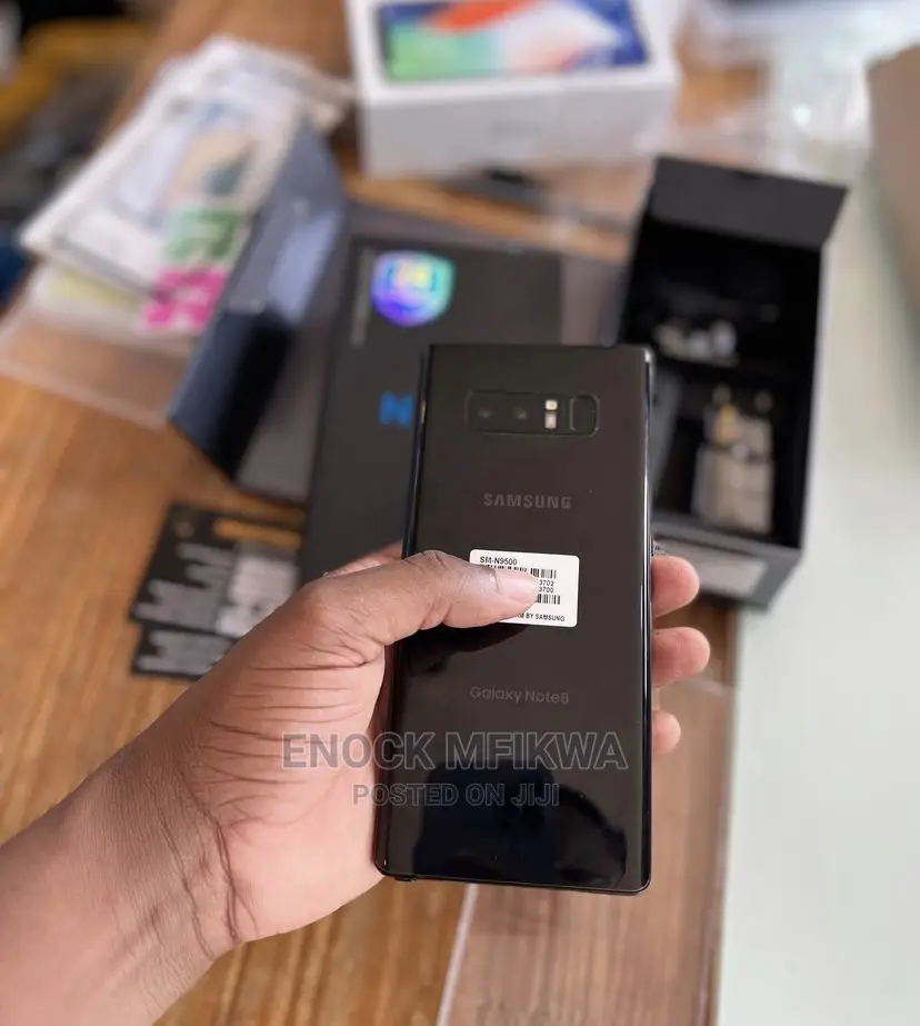 New Samsung Galaxy Note 8 128 GB Black