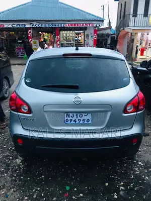 Nissan Dualis 2010 Silver