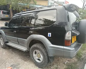 Toyota Land Cruiser Prado 2002 Black