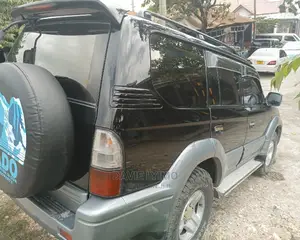 Toyota Land Cruiser Prado 2002 Black