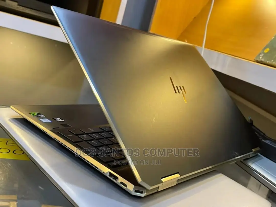 New Laptop HP Spectre X360 15 16GB Intel Core I7 SSD 512GB