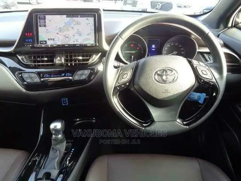 Toyota C-Hr 2017 Red