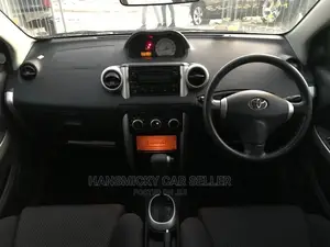 Toyota IST 2003 Blue