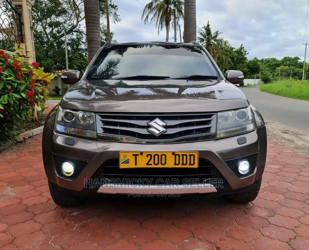 Suzuki Escudo SV Premium 2014 Gray