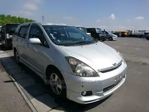 Toyota Wish 2003 Silver