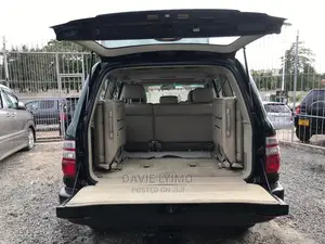 Toyota Land Cruiser 2005 Black