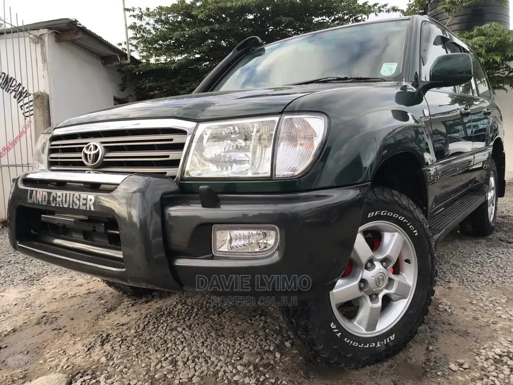 Toyota Land Cruiser 2005 Black