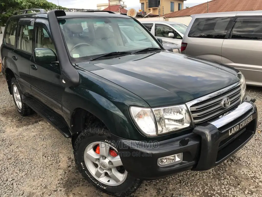 Toyota Land Cruiser 2005 Black