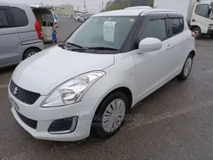 Suzuki Swift 2015 Pearl