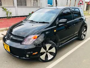 Toyota IST 2007 Black