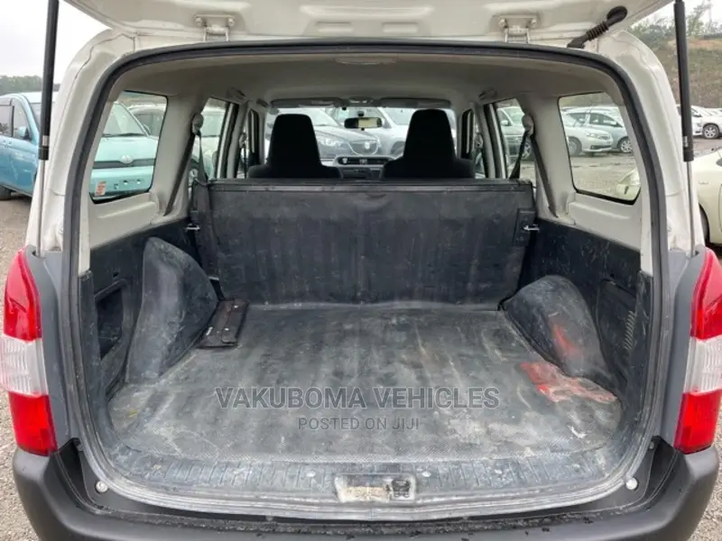 Toyota Probox 2016 Pearl