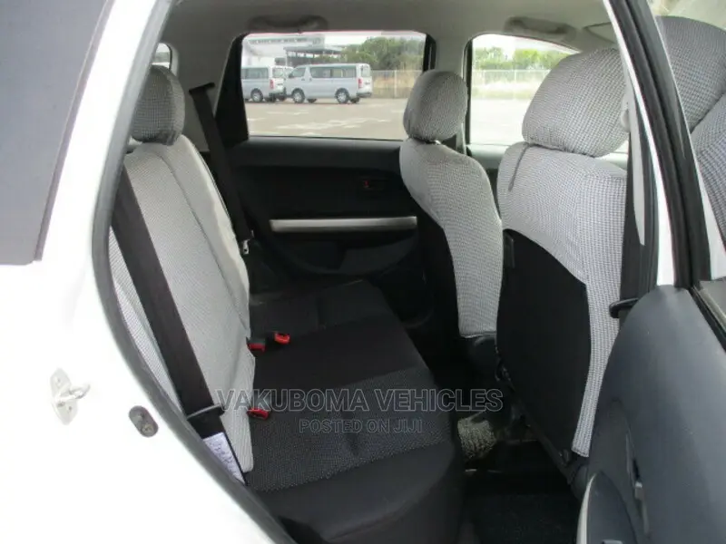 Toyota IST 2003 White