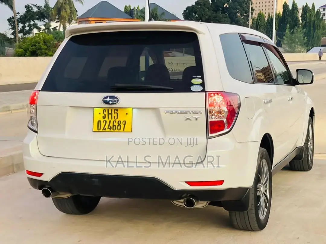 Subaru Forester 2009 White