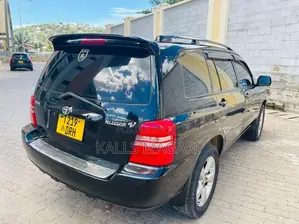 Toyota Kluger 2004 Black