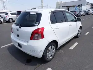 Toyota Vitz 2006 White