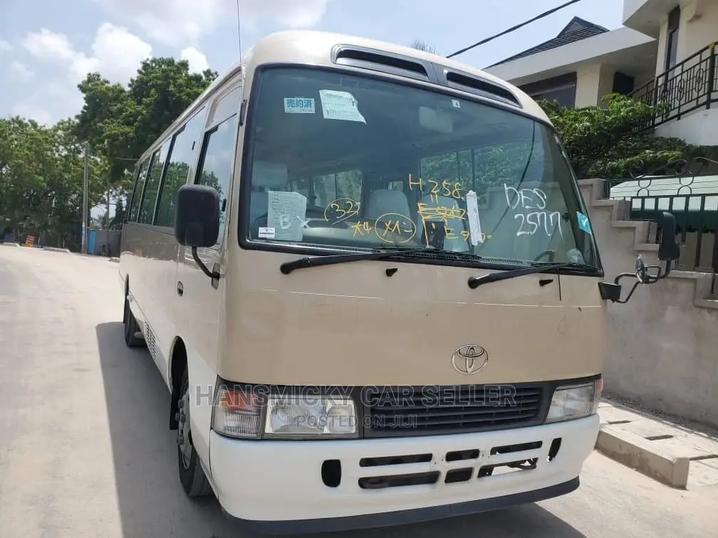 Toyota Coaster