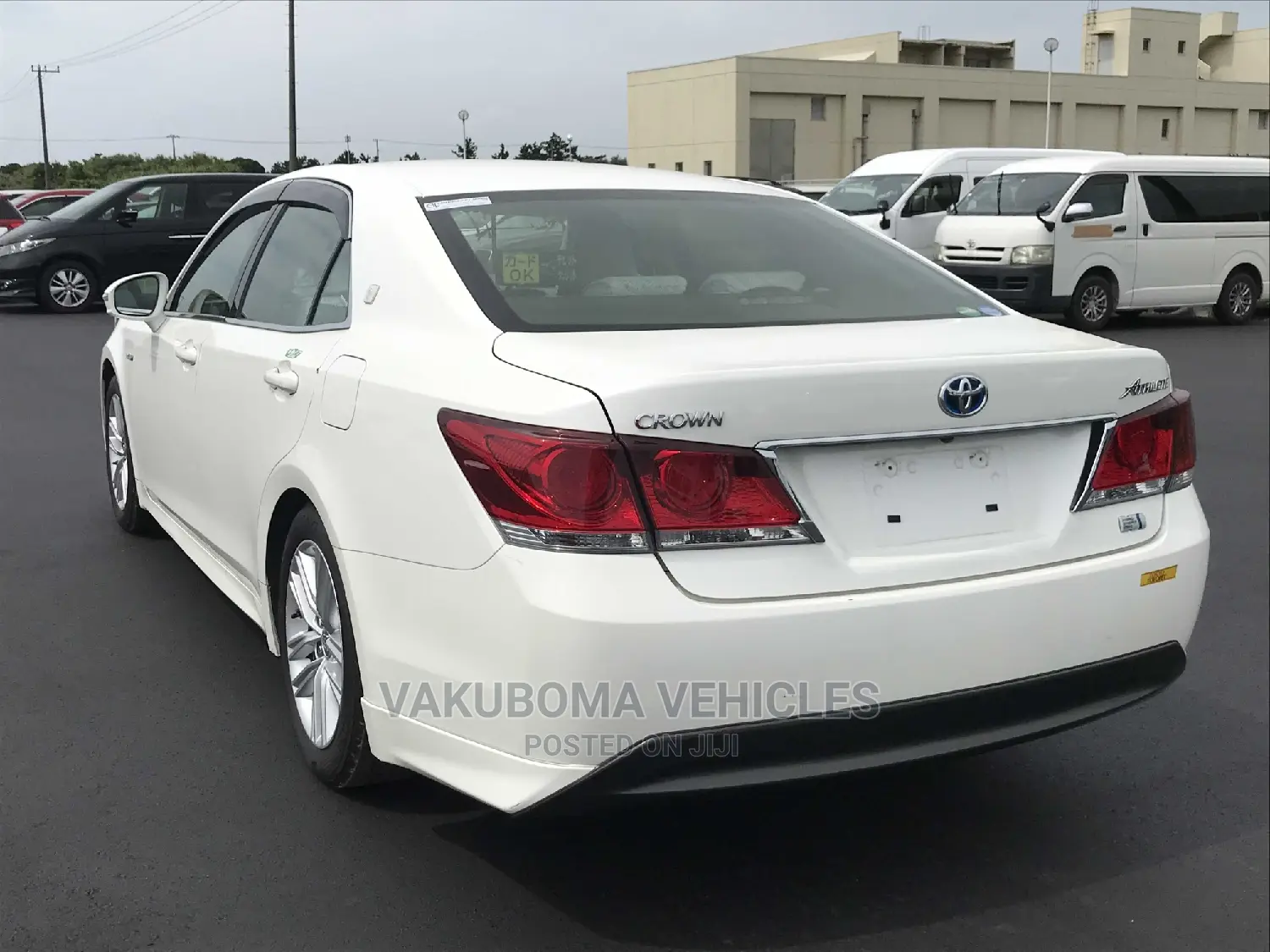 Toyota Crown Majesta 2015 Pearl