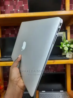Laptop Apple MacBook Air 2014 8GB Intel Core I5 SSD 128GB