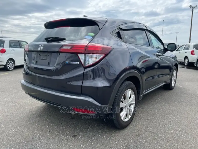 Honda Vezel 2015 Gray