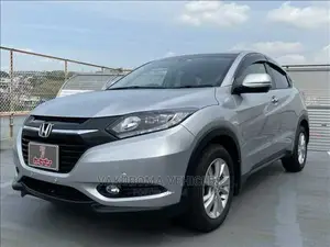 Honda Vezel 2014 Silver