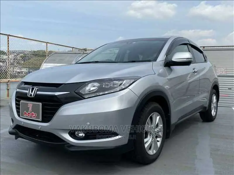 Honda Vezel 2014 Silver