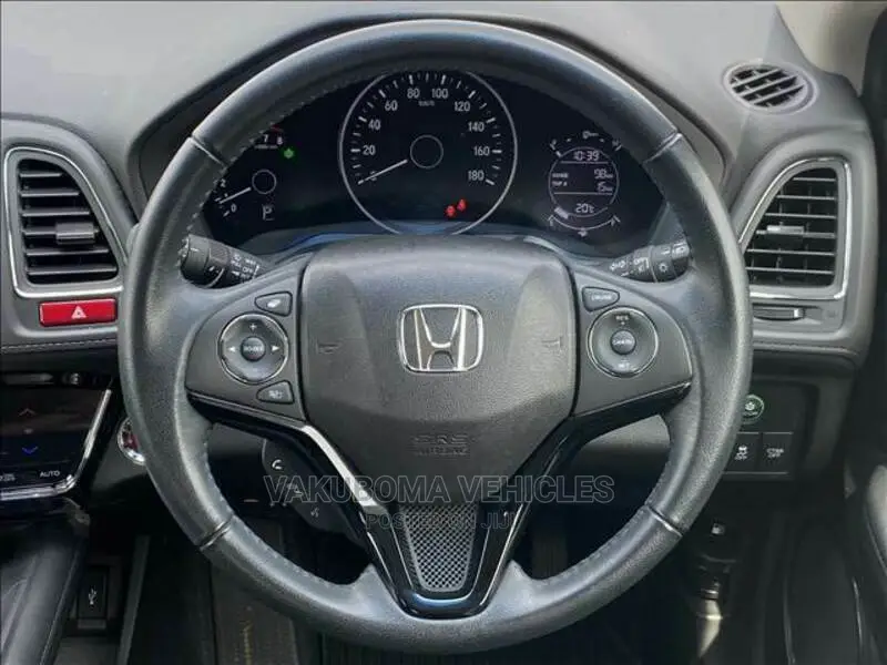 Honda Vezel 2014 Silver